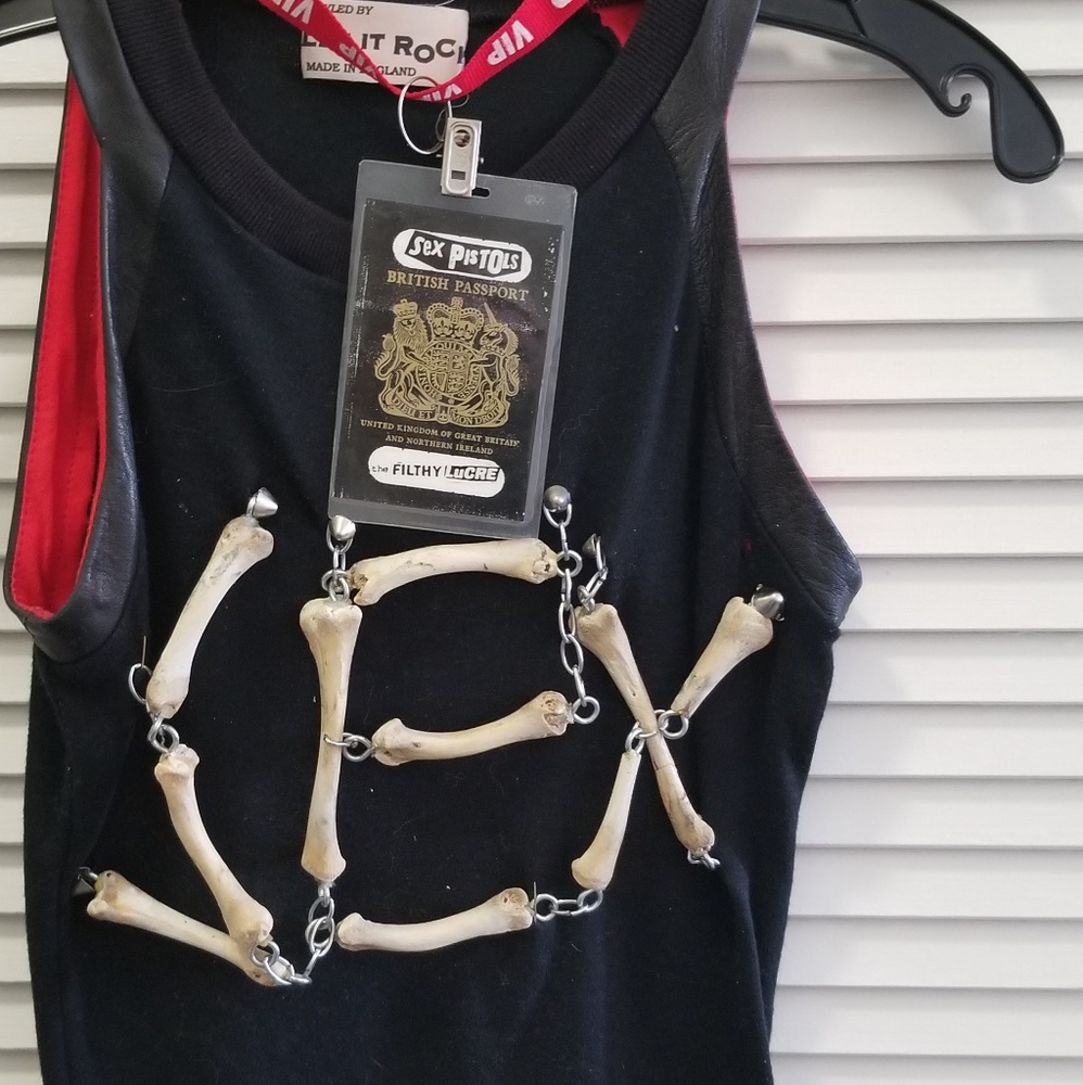 VIP SEX PISTOLS PACKAGE!! Calling Punk Rockers!! - Picture 1 of 6